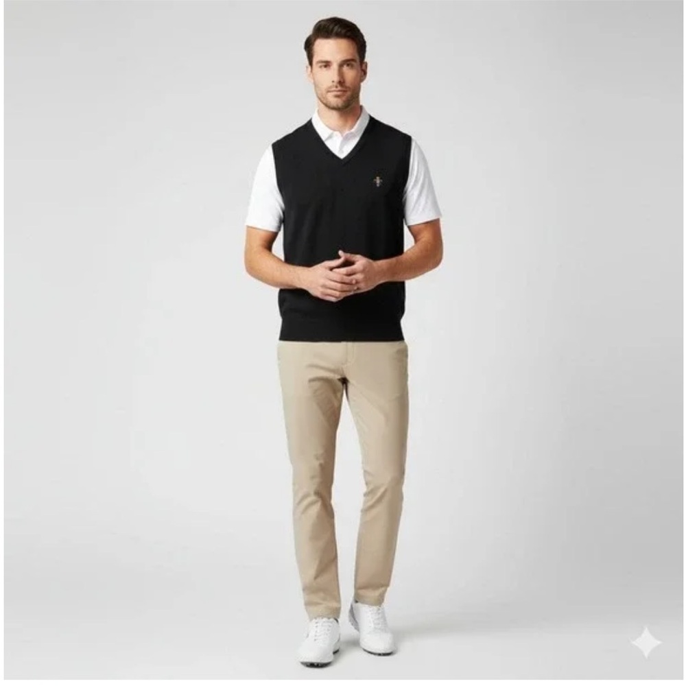 Peter Millar Crown Sport Line Black Sweater Vest 100% Merino Wool V Neck
